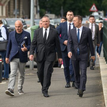 profimedia-0782993001-scaled.jpg Ciolacu Anunță Că PSD Nu îl Susține Pe Iulian Dumitrescu, Cercetat Pentru Corupție, La șefia CJ Prahova. Ciucă Evită Un Răspuns Direct