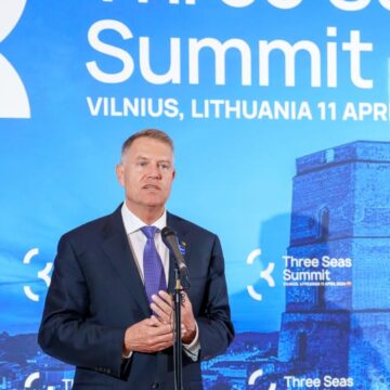 24-04-11-06-29-23bigdeclaratiipresai-vilnius11apr2024-20.jpg Klaus Iohannis, Despre Candidatura La șefia NATO: Nu Are Rost Să Vă Uitați La Cine Ce A Spus, E Cale Lungă Până La Unanimitate