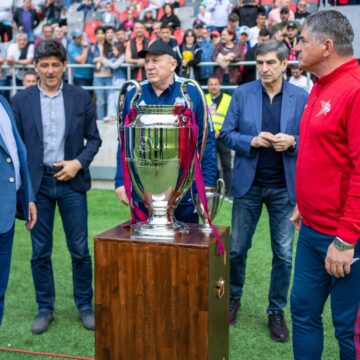 foto-steaua-86.jpg Câştigătorul Cupei Campionilor Europeni cu Steaua o face praf pe FCSB!