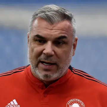 Esec-memorabil-pentru-Cosmin-Olaroiu.webp.webp Eşec memorabil pentru Cosmin Olăroiu! A ratat ca niciodată obiectivul şi ar putea fi îndepărtat