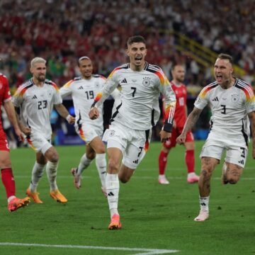 Germania-Danemarca-1-0-Live-Video-Online-in-optimile-de-finala-ale-EURO.-„die-Mannschaft-deschide-scorul-din-penalty-pe-Signal-Iduna-Park.jpg Danemarca Live Video Online în optimile de finală ale EURO