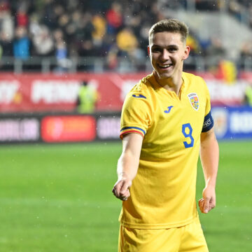 Motivele-pentru-care-Louis-Munteanu-nu-avea-voie-sa-lipseasca-de-la-EURO-2024-scaled.jpg Motivele pentru care Louis Munteanu nu avea voie să lipsească de la EURO 2024