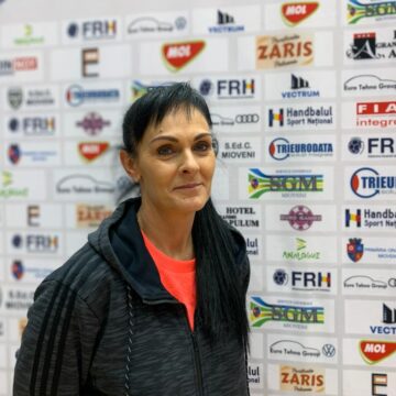 handbal-1.jpg Victorina Bora a semnat cu Măgura Cisnădie. Alexandru Weber, înlocuit după 10 ani