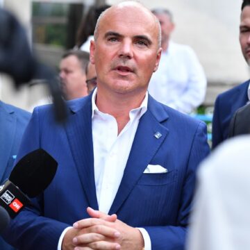 Rareș Bogdan, Despre Consultările Cerute De Ciolacu: „Sunt Niște Discuții”. PNL Va Accepta Prezidențiale în Septembrie „doar Dacă-și Pierd Mințile în Noaptea Asta”