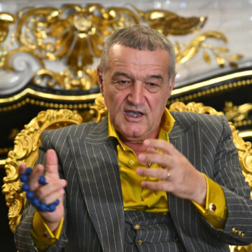 Ce țeapă şi-a luat Gigi Becali cu milioanele de euro virtuale, înainte de FCSB