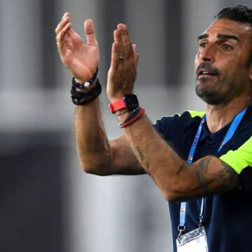 Gigi-Becali-ii-da-un-salariu-uluitor-lui-Elias-Charalambous-S-a-dat-de-gol-dupa-Slobozia-FCSB-2-2.jpg Gigi Becali îi dă un salariu uluitor lui Elias Charalambous! S-a dat de gol după Slobozia