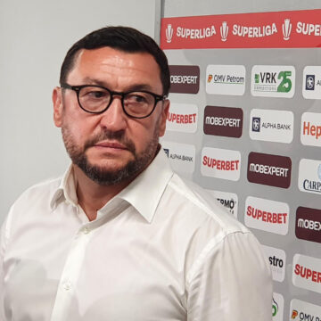 Viorel-Moldovan-explicatii-dupa-ce-Rapid-a-remizat-cu-CFR-Cluj-„Suntem-intr-un-moment-de-tranzitie.jpg „Suntem într-un moment de tranziție”