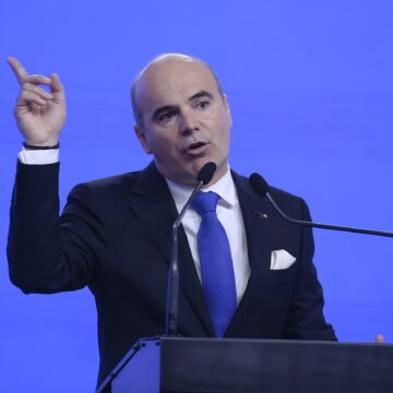 Rareş Bogdan, După Ce Elena Lasconi A Cerut Curăţenie și Igienizare în PNL: „Uşor Obraznică”