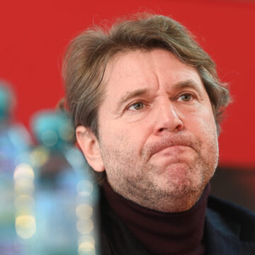 De-ce-nu-s-a-uitat-Florin-Raducioiu-la-Rapid-Bucuresti-Dinamo-Bucuresti-1-1.-Motivul-greu-de-anticipat.-Am-fost-curios-sa-l-vad.jpg De ce nu s-a uitat Florin Răducioiu la Rapid București
