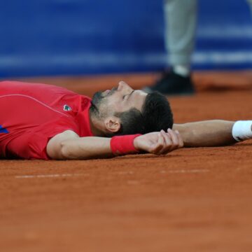 Exemplu și pentru Team Romania la Jocurile Olimpice! Novak Djokovic, calificare într-un picior pentru Serbia în finala de tenis