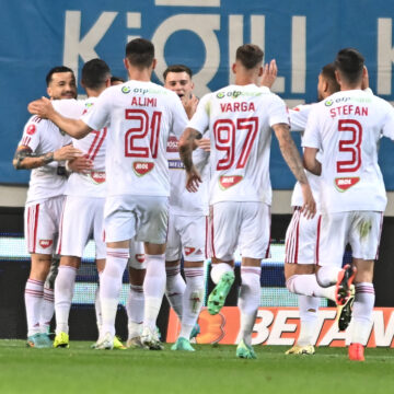 Fotbalistul-din-Superliga-suspendat-pentru-dopaj-dezvaluie-calvarul-prin-care-trece.jpg „Mă lupt cu toate forțele! Nici la baza de antrenament nu am avut voie”