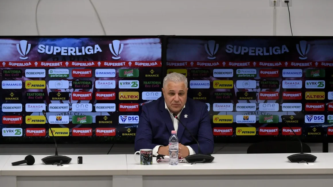Marius-Sumudica-si-a-angajat-fiul-la-Rapid-Bucuresti.-Ce-functie-va-avea-juniorul-„De-cand-s-a-lasat-de-fotbal-lucreaza-cu-mine.webp.webp „De când s-a lăsat de fotbal lucrează cu mine”