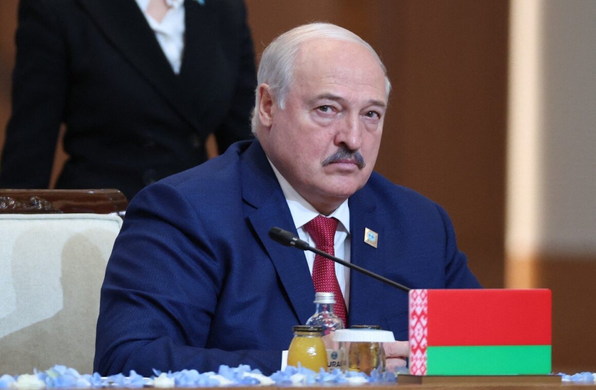 Kievul Susţine Că Belarus „masează” Trupe La Graniţa Comună: „Îi Avertizăm Să Nu Facă O Greşeală Tragică”