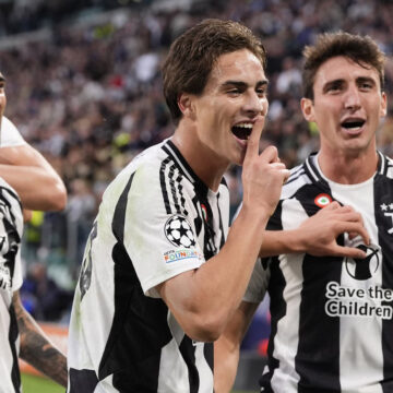 Primele-doua-meciuri-Juventus-PSV-2-0-si-Young-Boys-Aston-Villa-0-1.jpg Începe Liga Campionilor, cu un format nou! Primele șase meciuri au loc azi, capul de afiș fiind AC Milan – Liverpool
