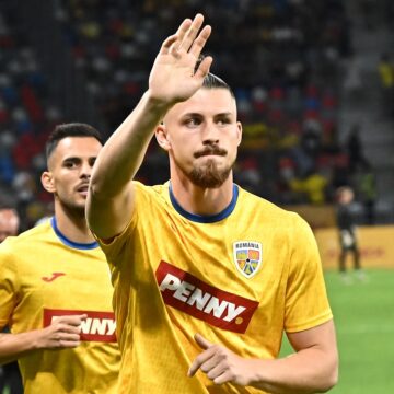 Radu-Dragusin-a-dezvaluit-marea-greseala-a-echipei-lui-Mircea-Lucescu-in-Romania-Lituania-3-1.-A-recunoscut-eroarea.jpg Radu Drăguşin a dezvăluit marea greşeală a echipei lui Mircea Lucescu, în România