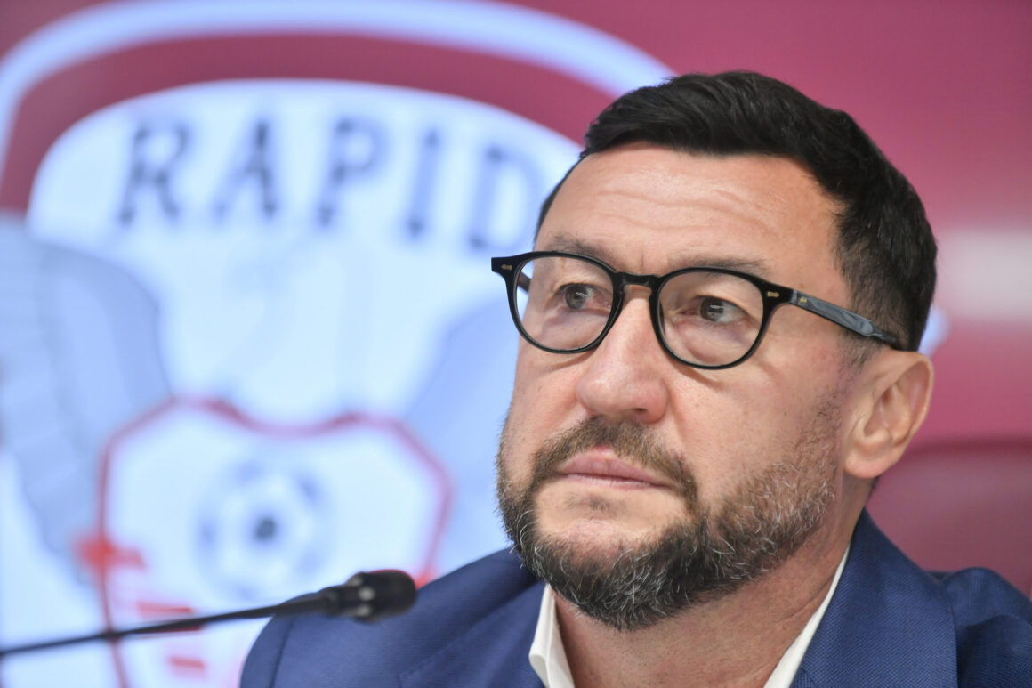 Viorel-Moldovan-la-pamant-dupa-Rapid-U-Cluj-0-2-„E-crunt-Toata-lumea-e-suparata.jpg Viorel Moldovan, la pământ după Rapid