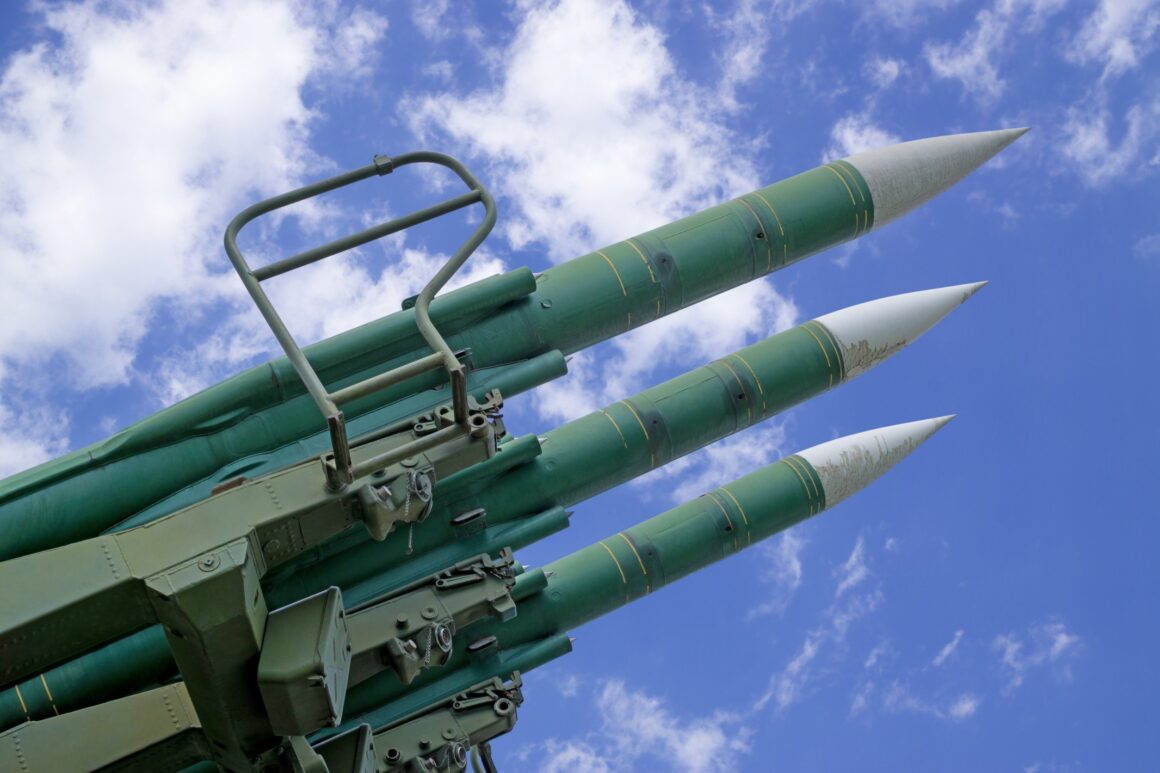 Rusia Ar Putea Transmite Iranului Secrete Nucleare în Schimbul Rachetelor, Spun Oficiali