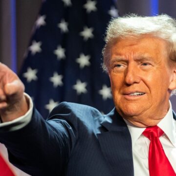 Marea Britanie Trebuie Să Aleagă între UE și Donald Trump, Avertizează Experții în Comerț