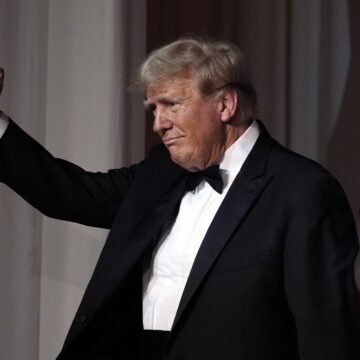 Procurorii Generali Democrați Din SUA Se Pregătesc Să Blocheze Planul De Deportare în Masă Al Lui Donald Trump