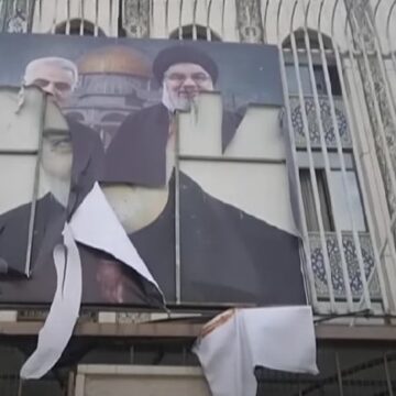 Ambasada Iranului La Damasc, Devastată De Sirieni. Bloggerii Militari Ruși Se Tem De Soarta Bazelor Lor Militare Din Vestul Siriei | VIDEO