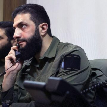 Gruparea Islamistă HTS, Care A Răsturnat Guvernul Sirian, Deschisă Dialogului Cu ONU. Cum A Apărut îmbrăcat Liderul Ahmed al Sharaa