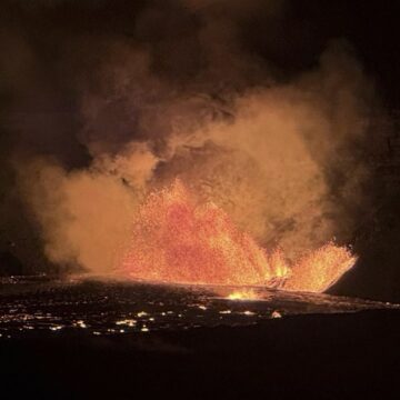Unul Dintre Cei Mai Activi Vulcani Din Lume A început Să Erupă. Imagini Spectaculoase Cu Kilauea