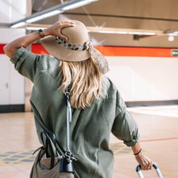 O Femeie A Plecat De 13 Ori în Vacanță, într-un Singur An, Fără Să își Ia O Zi De Concediu. Următoarea Destinație Este București