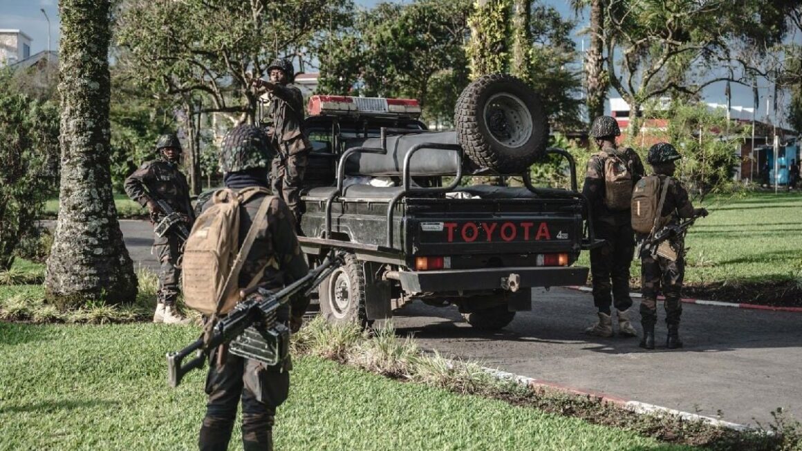 Cinci Dintre Cei 288 De Mercenari Români Duși De Horațiu Potra Să Lupte Cu Rebelii în Congo Ar Fi Răniți