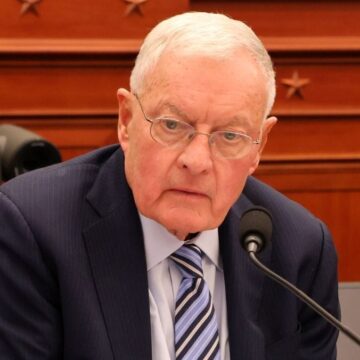 Keith Kellogg, Emisarul Lui Donald Trump Pentru Războiul Dintre Rusia și Ucraina, și-a Amânat Călătoria La Kiev