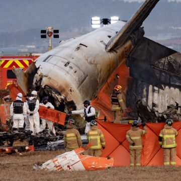 Una Dintre Cutiile Negre Ale Avionului Jeju Air 2216, Prăbușit Cu 181 De Oameni La Bord, Va Fi Trimisă Pentru analiză în SUA