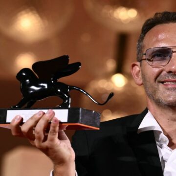 Premiere Internaționale și Premii Pentru ‘Anul Nou Care N-a Fost’ Al Lui Bogdan Mureșanu