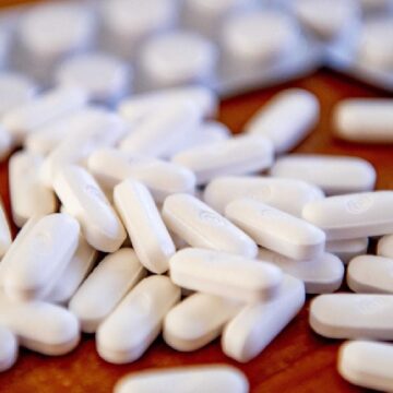 ccr-a-cerut-sute-de-mii-de-lei-pentru-medicamente-in-bugetul-pentru-2025.jpg Medicamente luate de milioane de oameni accelerează demența mortală