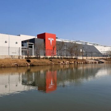 Tesla Extinde Operațiunile în China Cu O Nouă Fabrică în Shanghai, Construită în Timp Record