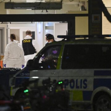 Zece Oameni Au Fost Uciși în Atacul Armat De La O școală Din Suedia: „Am început Să Alergăm, Era Foarte Grav”