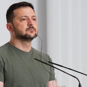 Volodimir Zelenski Avertizează Că Rusia Se Pregătește De Un „război” Cu NATO și îl Consideră Pe Putin „un Pic Speriat” De Trump