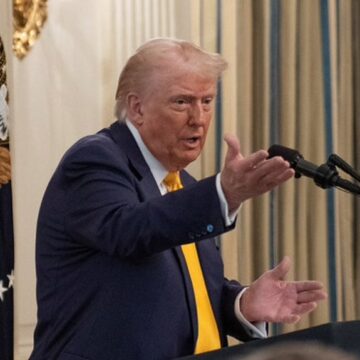 Ce țări îl amenință pe Trump cu un război comercial global