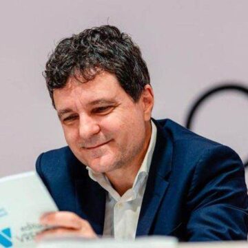 551481 De ce are nevoie România de un candidat independent în 2025