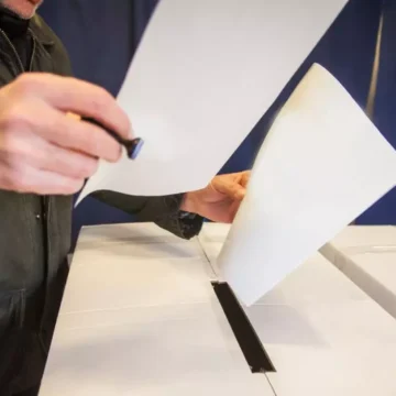 alegeri-romania-foto-profimedia-images.webp.webp Lista finală de candidați la alegerile prezidențiale 2025. Cine sunt cei 11 români care vor să ajungă la Cotroceni