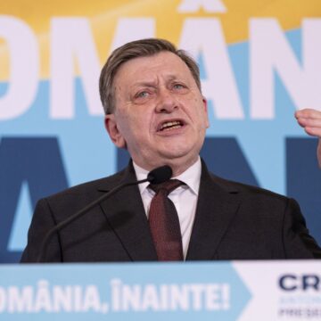 crin-antonescu-mincinos-ciprian-ciucu-pnl-minte-ciolacu-nu-refuzat-candidatura-ilie-bolojan-prezidentiale.jpg Nu Ciolacu a refuzat candidatura lui Bolojan