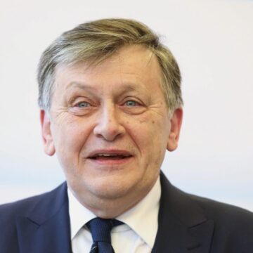 crin-antonescu-scaled-e1741511230685.jpg Crin Antonescu a demisionat din PNL. Ce a declarat