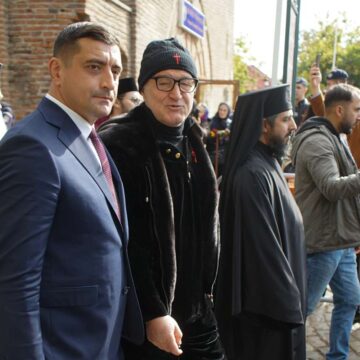 george-simion-raspuns-pentru-gigi-becali-care-a-dezvaluit-cum-l-a-ajutat.jpg Trădătorii care au vrut să plece din AUR au plecat