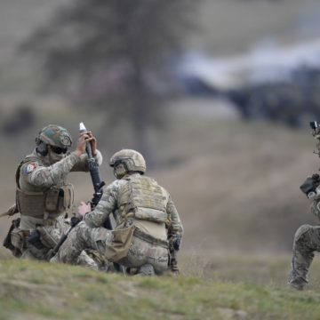 Ce ar însemna ieșirea SUA din NATO în opinia unui britanic