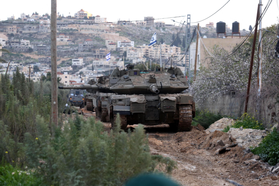 Scopul urmărit de armata israeliană prin lansarea unei noi operațiuni terestre în Gaza