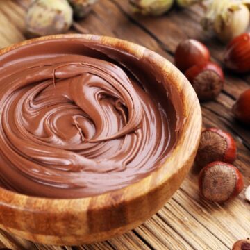 „Nutella de casă” – reţete de cremă de ciocolată cu alune