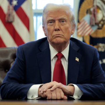 Donald Trump va anunța noi taxe vamale pentru industria auto
