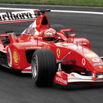 Poți licita pentru mașina Ferrari cu care Schumacher a câștigat