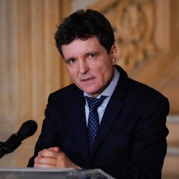 Ce rămâne din democrație când nu mai există opoziție reală?