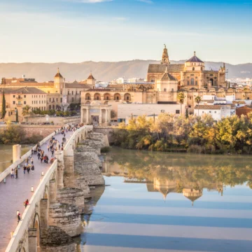 cordoba-scaled.webp.webp Skyscanner a lansat top 10 cele mai bune orașe de vizitat la pas