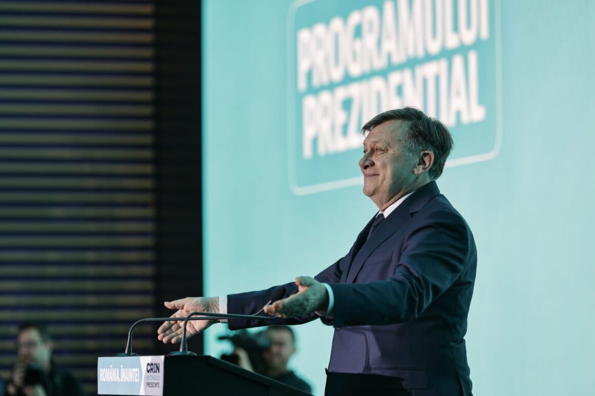 oboseală, discursuri anoste și glumițe despre „Crin somnorosul”