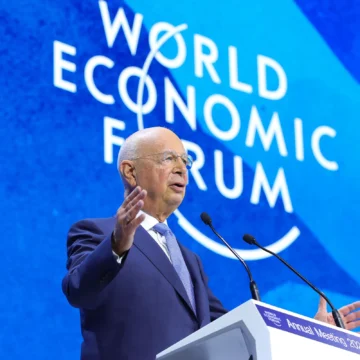 Klaus Schwab, șeful Forumului Economic Mondial, a demisionat
